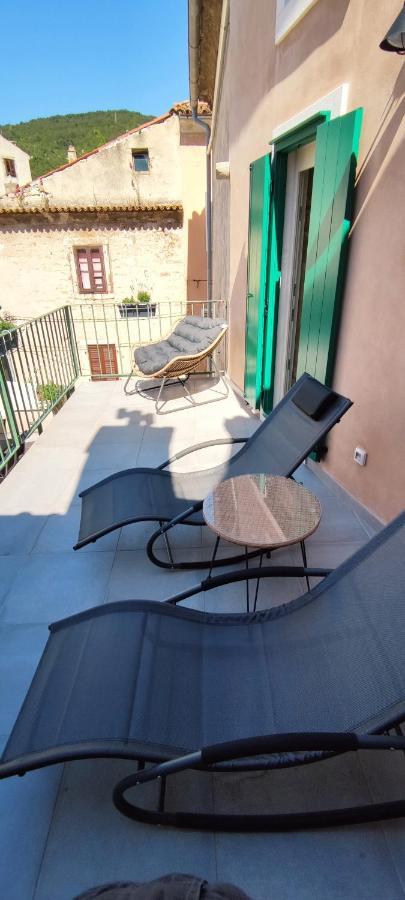 Luxury Apartment - Old Soul With A New Heart Cres Exterior foto