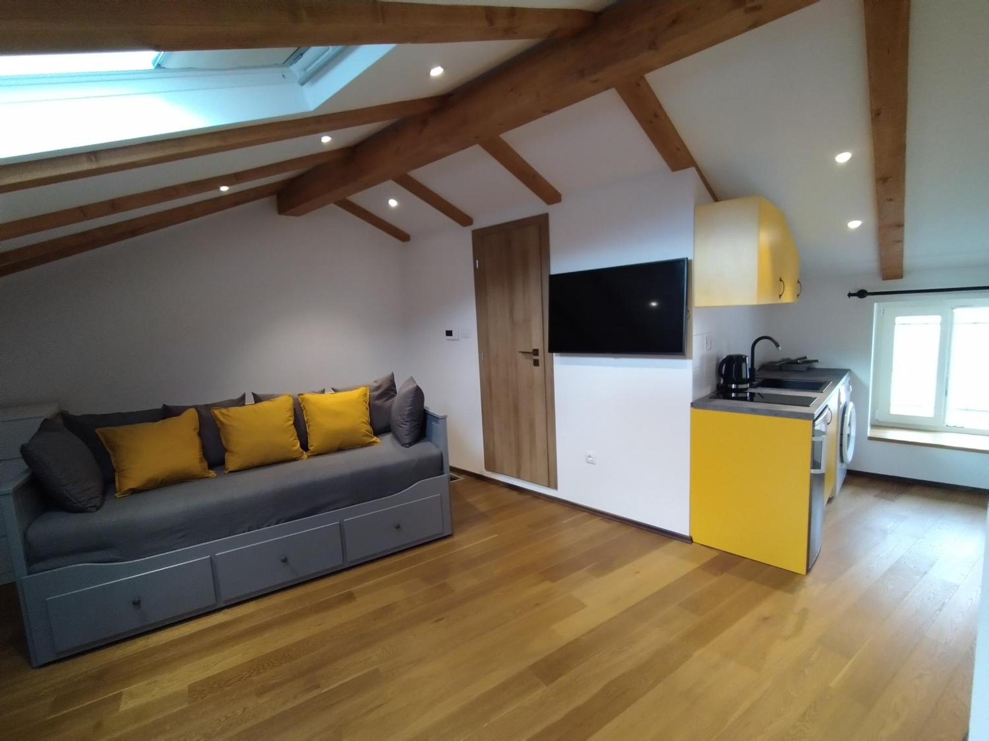 Luxury Apartment - Old Soul With A New Heart Cres Exterior foto